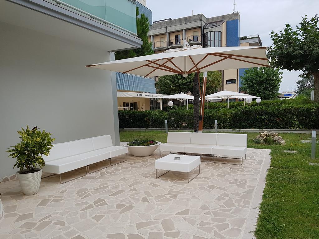 Hotel Sorriso Milano Marittima Buitenkant foto
