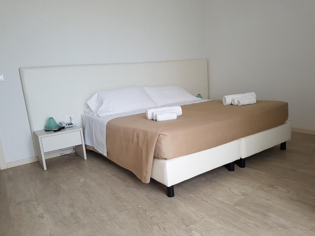 Hotel Sorriso Milano Marittima Buitenkant foto