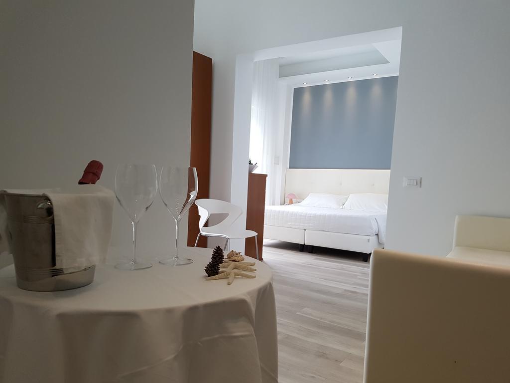 Hotel Sorriso Milano Marittima Buitenkant foto